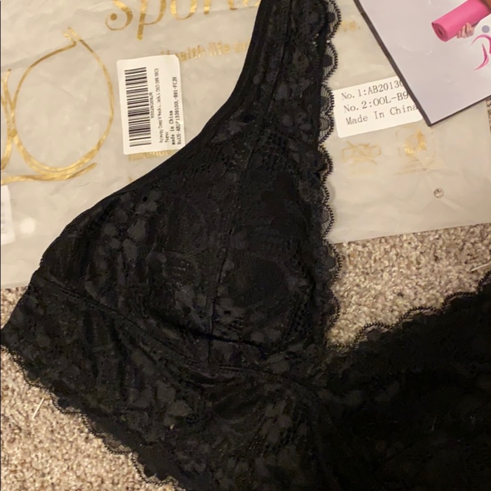 Bralette - Picture 3 of 3
